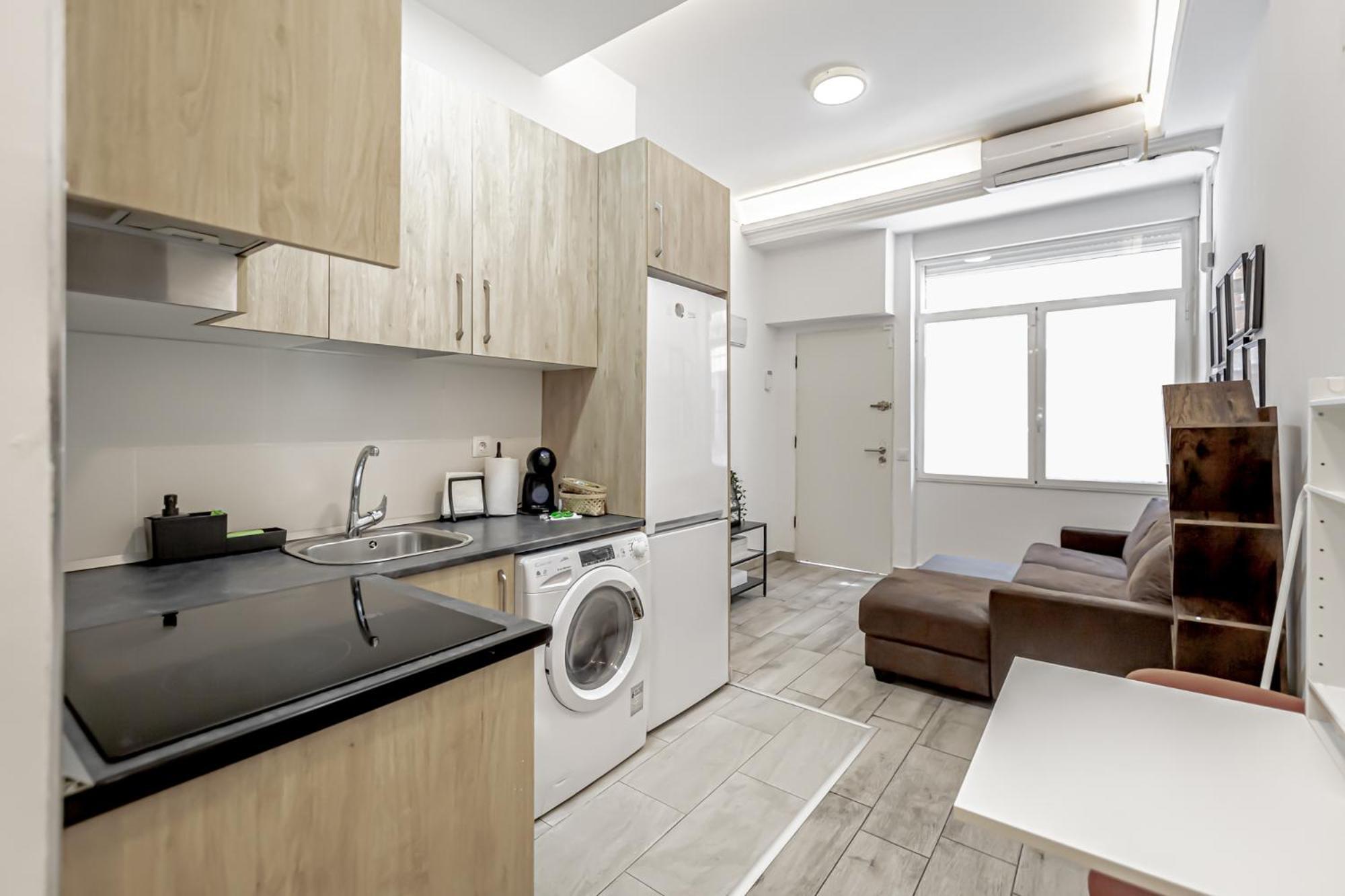 Apartamentos Tetuan Madrid Exterior photo